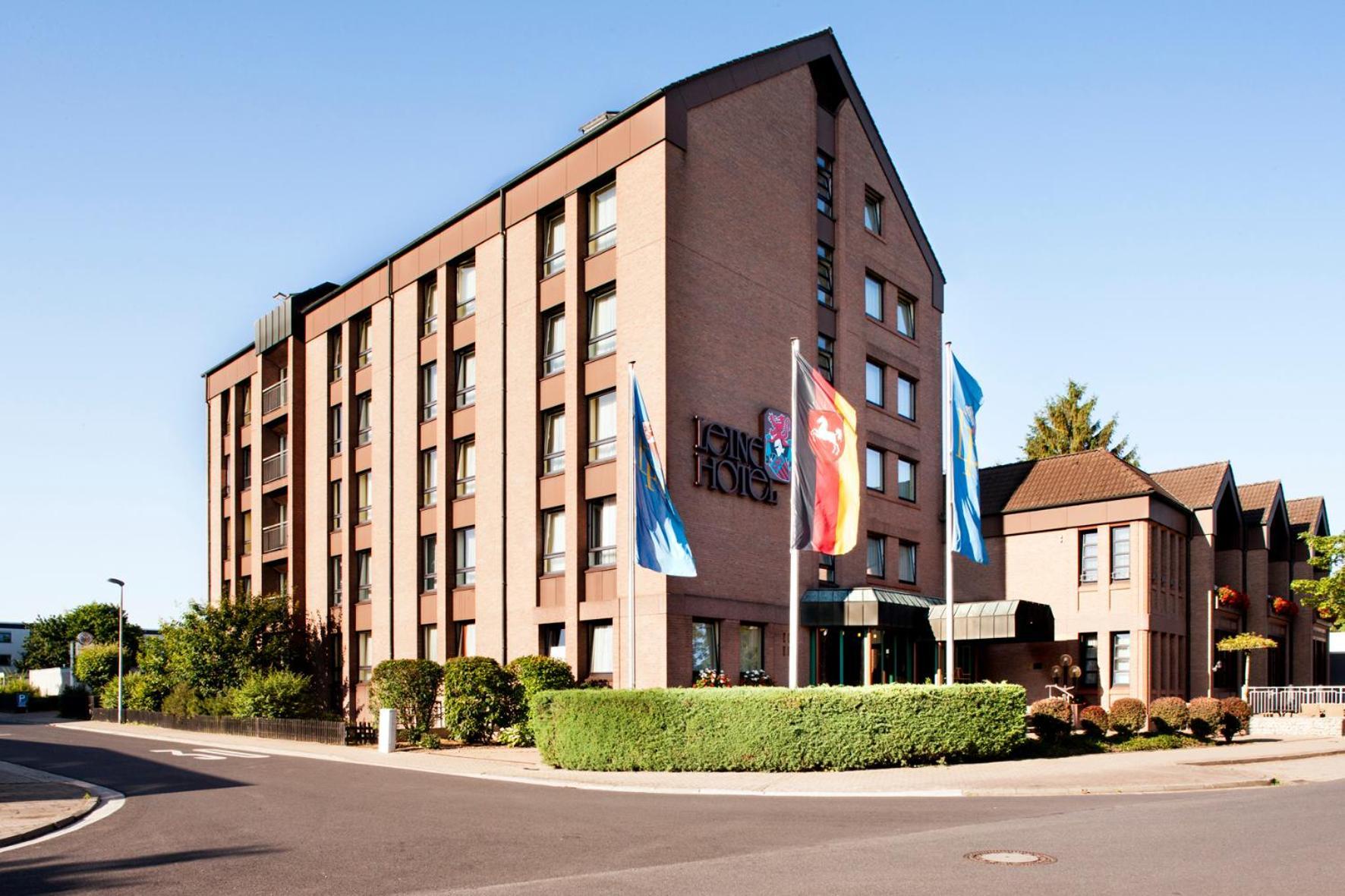 Leine Hotel Pattensen Exterior photo